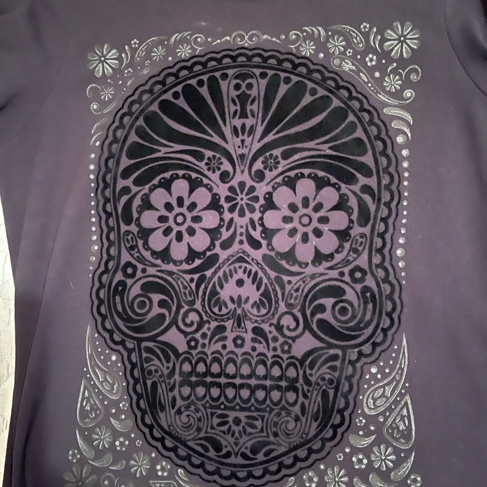 KARANI ART~ALL BLACK TEE~FELT DESIGN~LG
